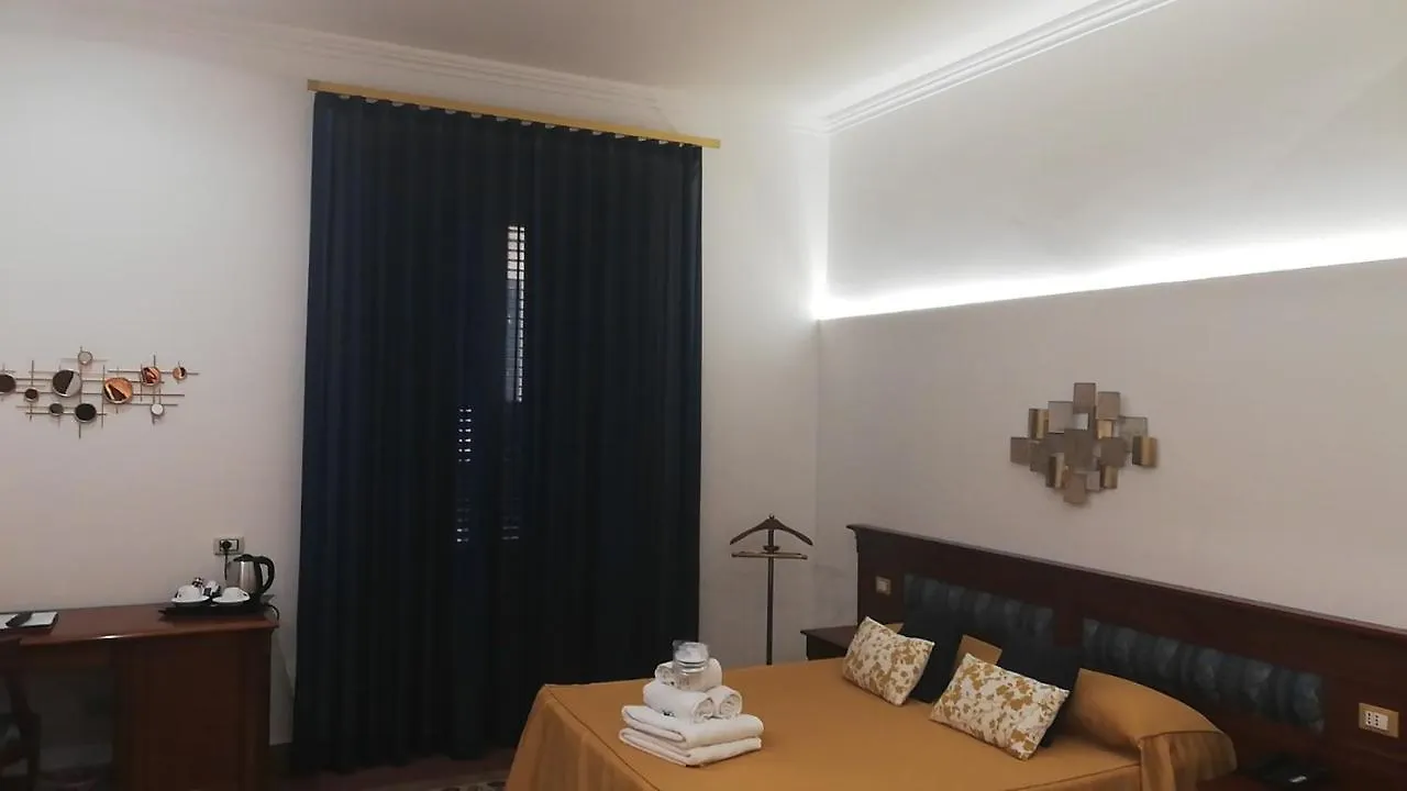 Hotel Tonic Palermo Italië